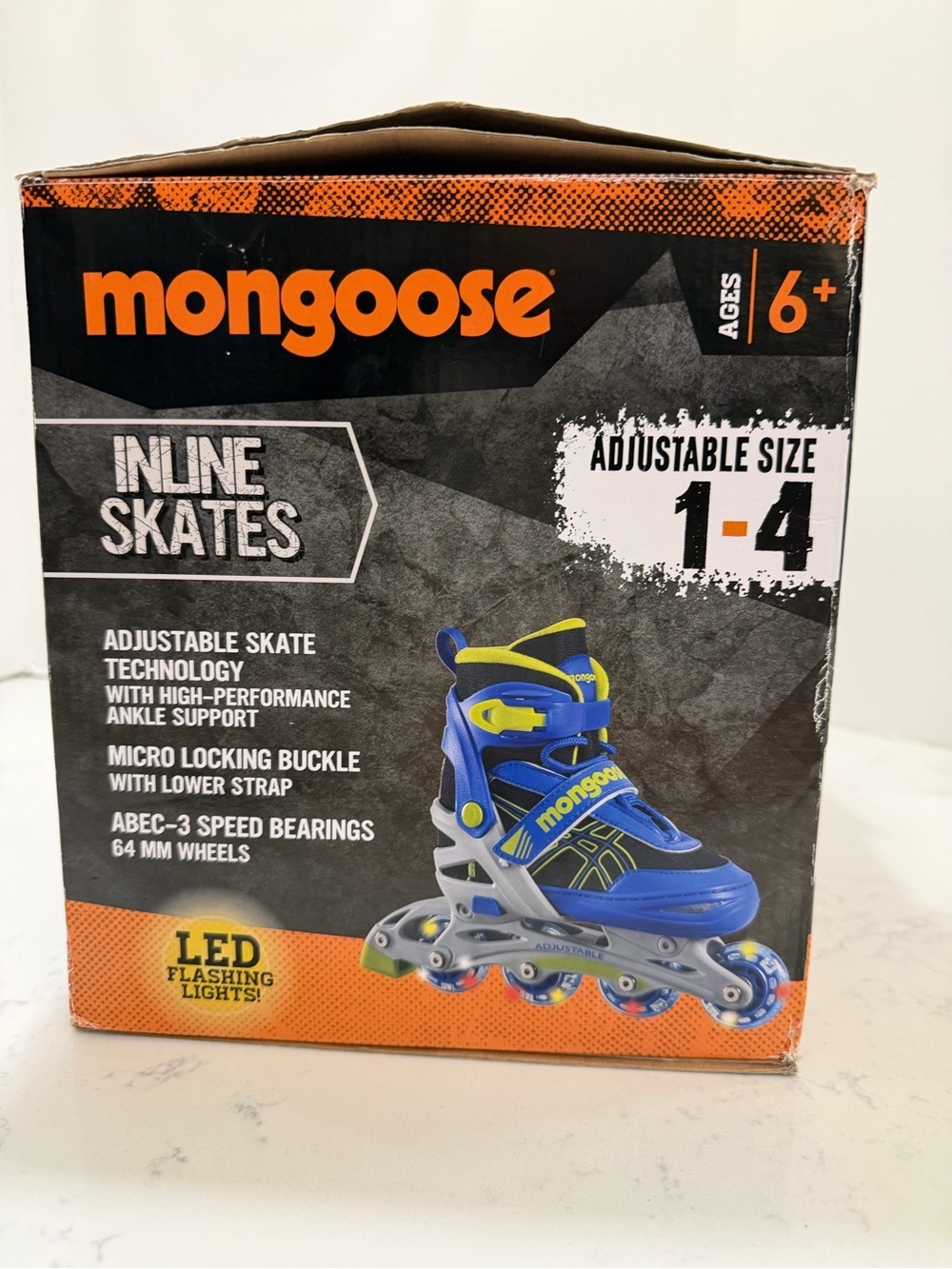 Mongoose Blue Kids Adjustable Inline Skates with Secure Straps and LED lights - Picture 14 of 16